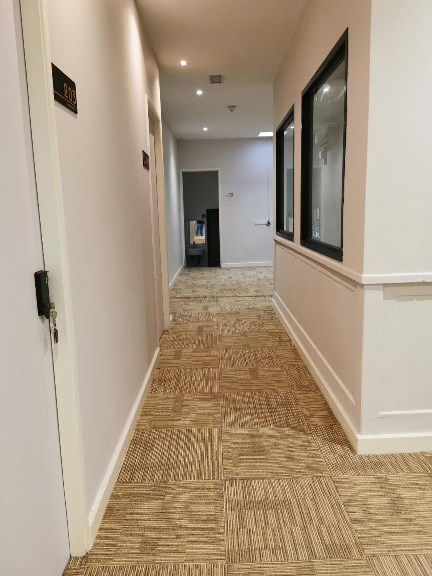 Autumn Guesthouse'S Near Jalan Alor Bukit Bintang กัวลาลัมเปอร์ ภายนอก รูปภาพ