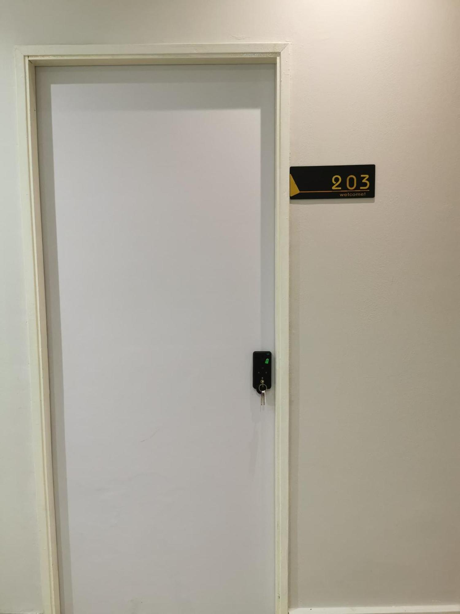 Autumn Guesthouse'S Near Jalan Alor Bukit Bintang กัวลาลัมเปอร์ ภายนอก รูปภาพ